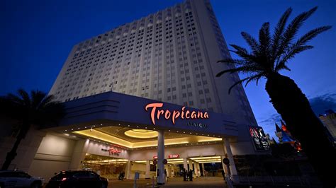Tropicana Las Vegas in photos from its opening to closing .